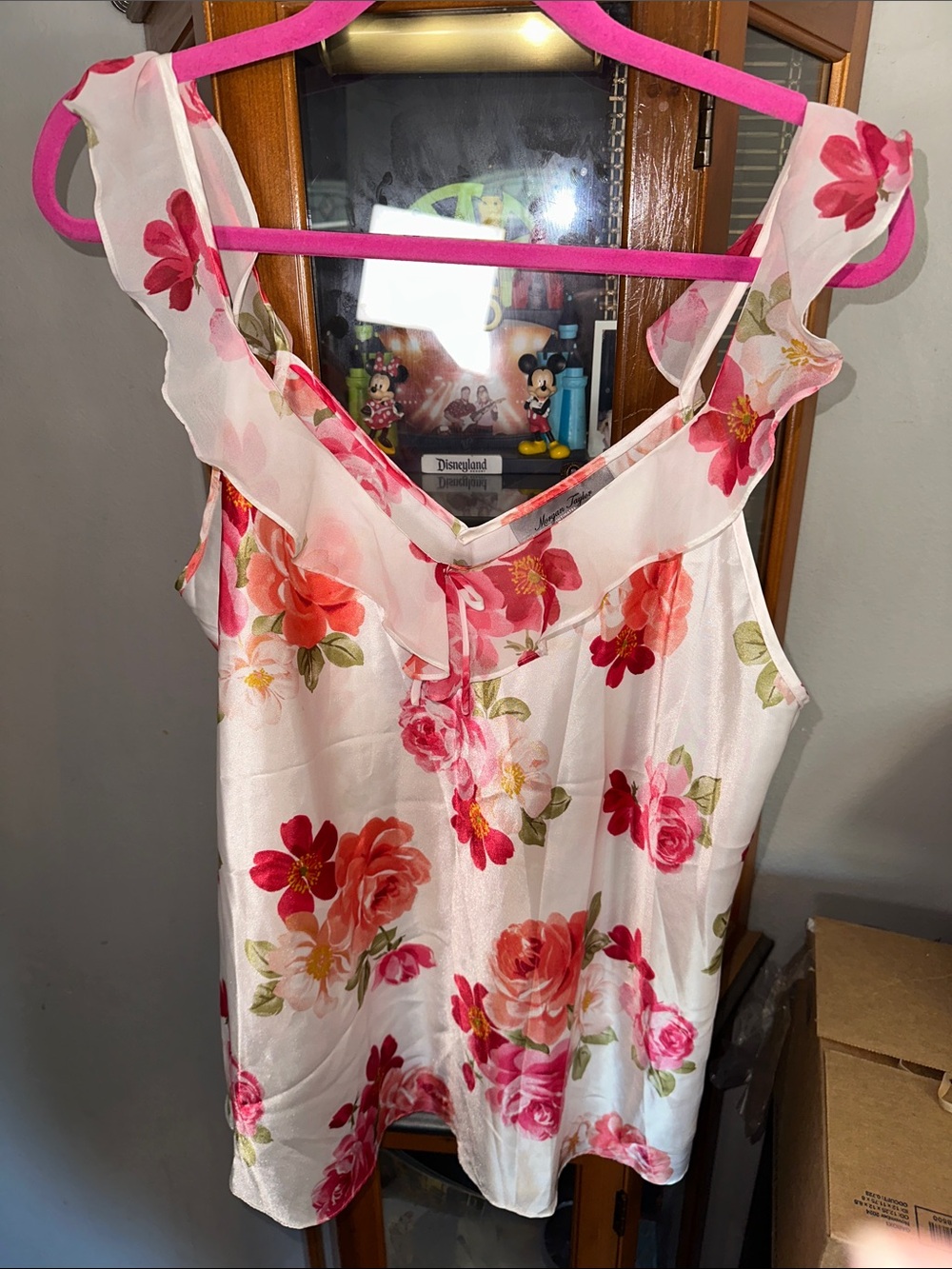 Morgan Taylor White Floral Satin Camisole with Pink & Red Roses